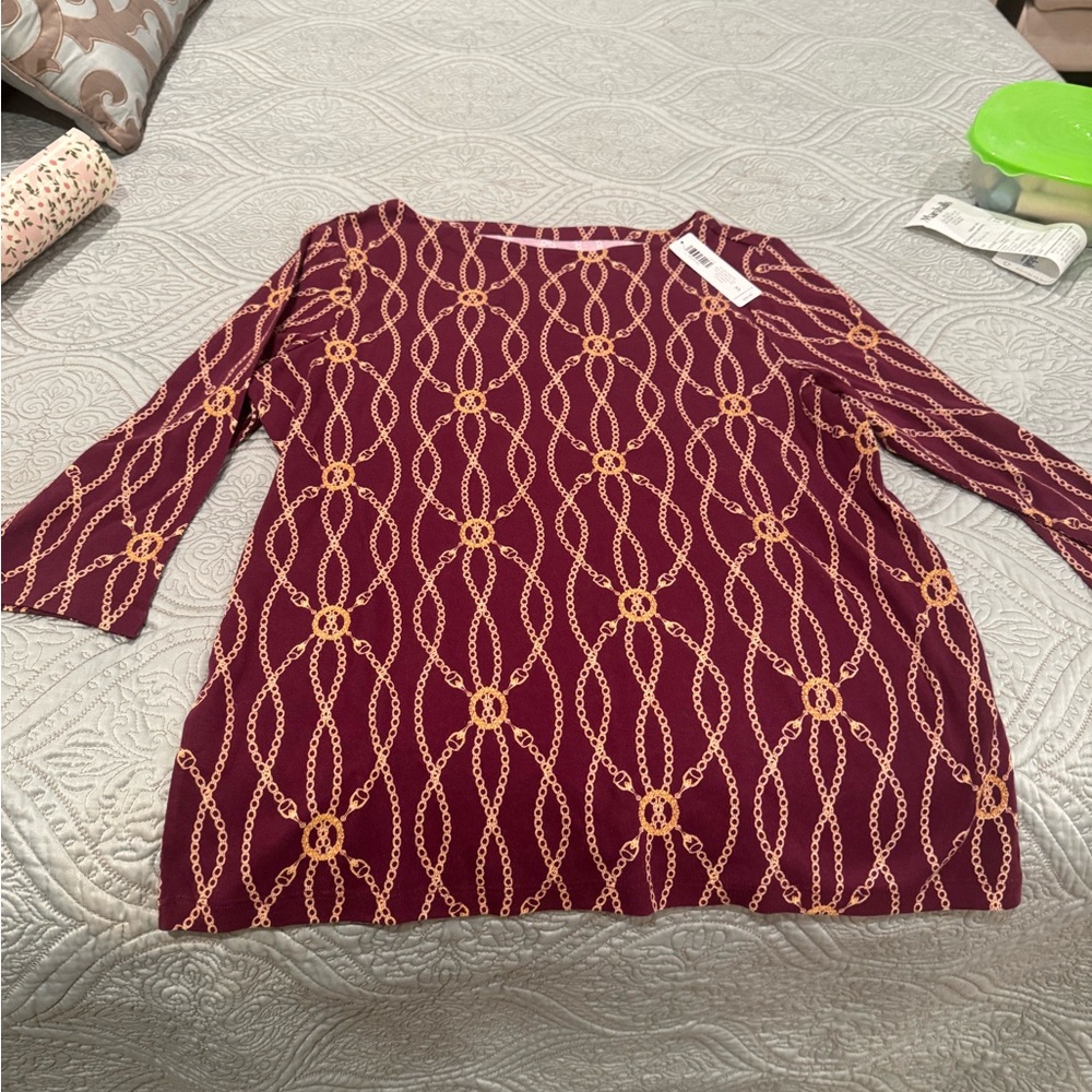 Chico's Maroon Top with Gold Chain Design